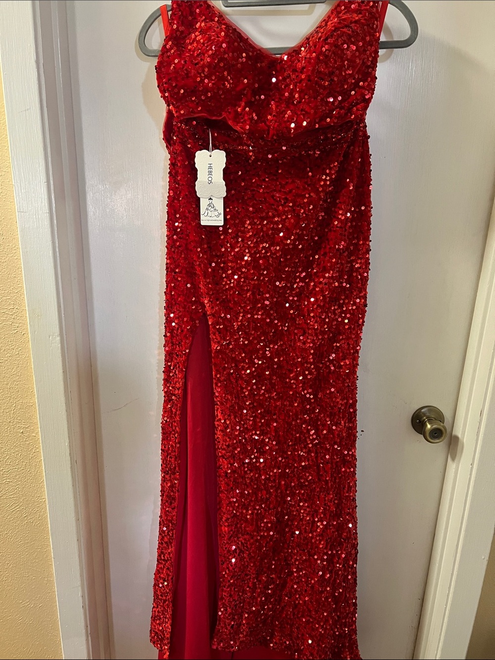 Red Sequin V-Neck Prom Dress with High Slit